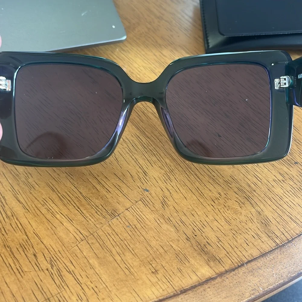 Karl Lagerfeld Oversized Square Sunglasses in Dark Green with Gradient Lenses - Picture 3 of 6